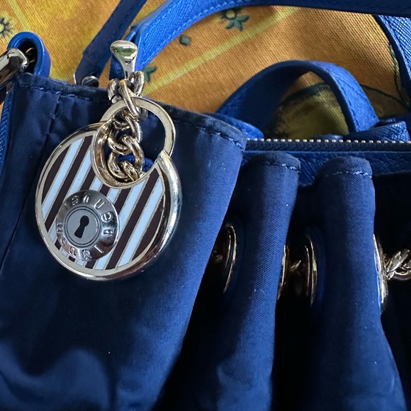 Henri Bendel Blue Satin Gold Accents Drawstring Crossbody Bag with Charm in VGUC - Picture 11 of 13